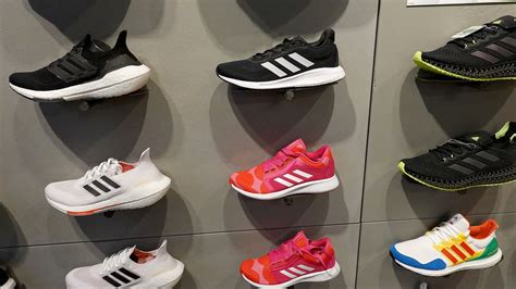 adidas tenis falsos.